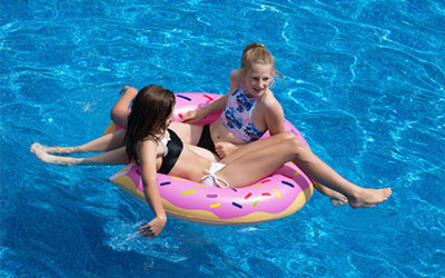 Ambiance Croisette &agrave; Cannes pour Le Majestic